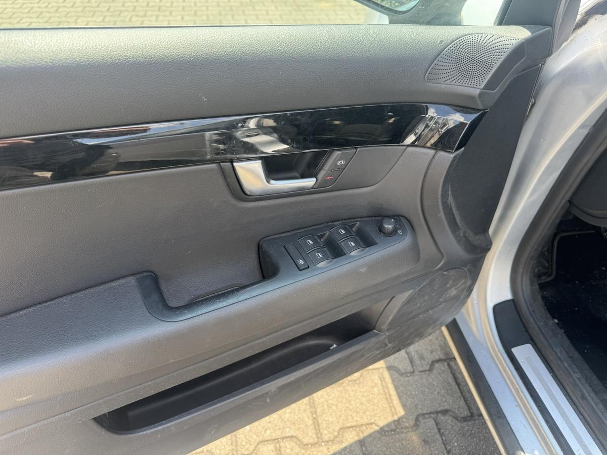 Seat Exeo original T&uuml;r vorn links LS7Y Lunasilber Rohbau Bj.2010
